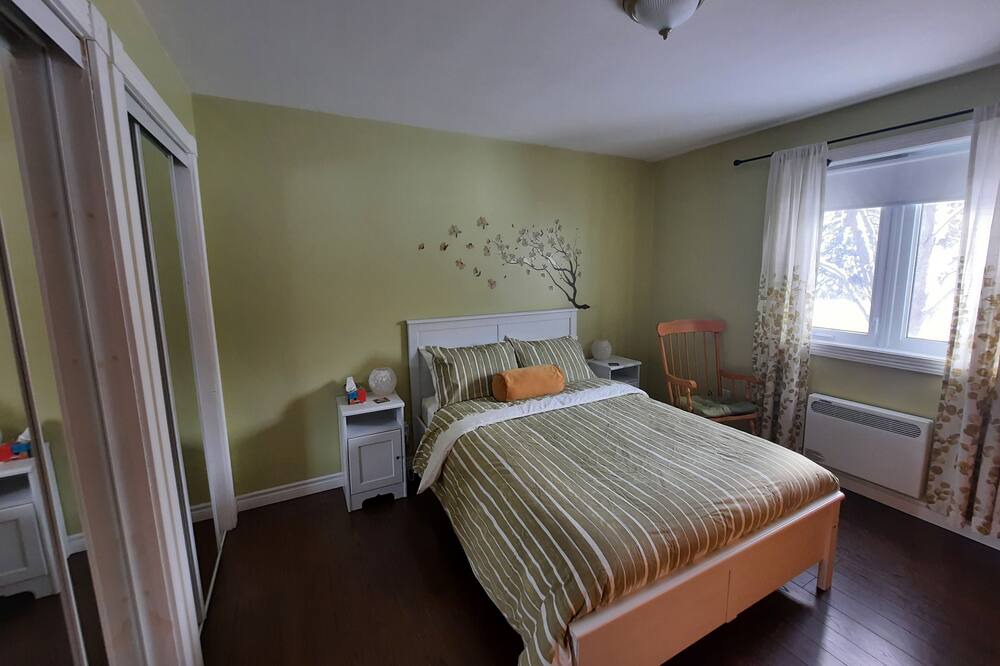 Photo of Bedroom in Sainte-Emelie
