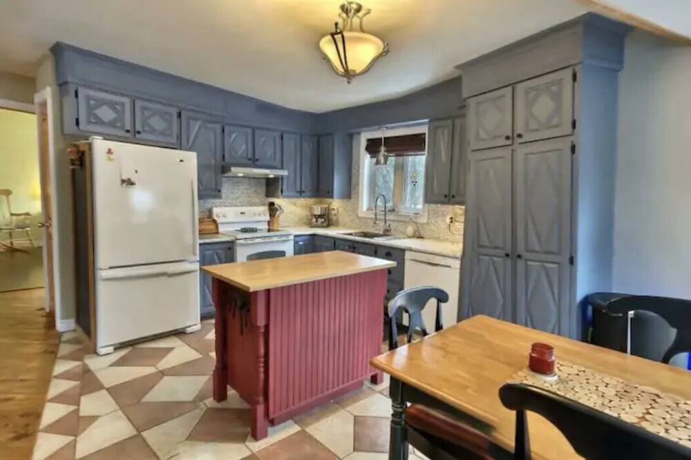 Photo of Kitchen in Sainte-Emelie