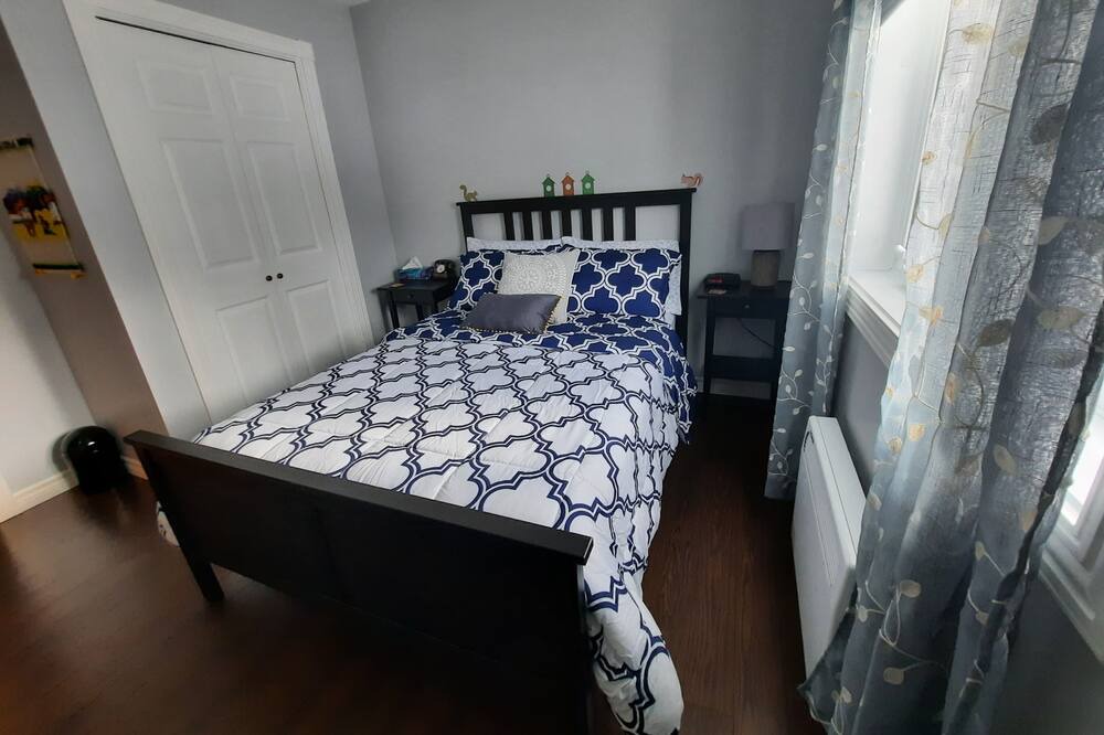 Photo of Bedroom in Sainte-Emelie