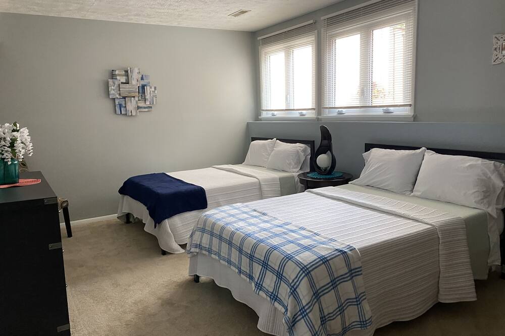 Photo of Bedroom in Penfield