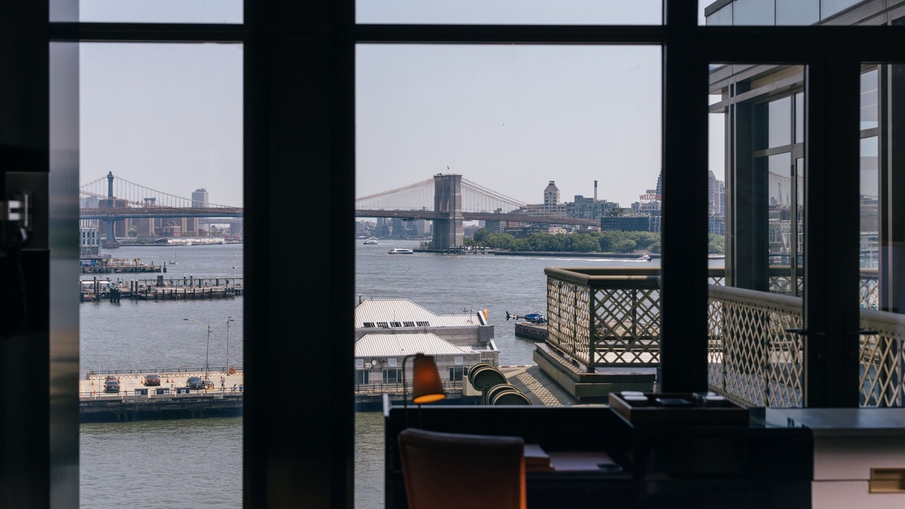 Photo of Bedroom in Financial District