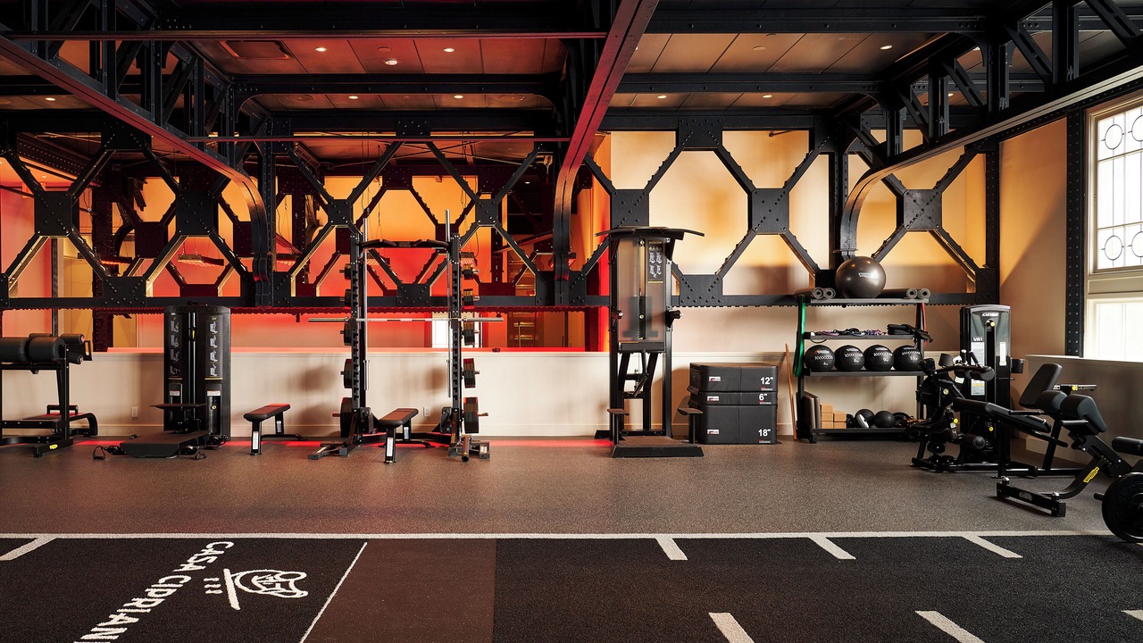 Photo of Others in Financial District