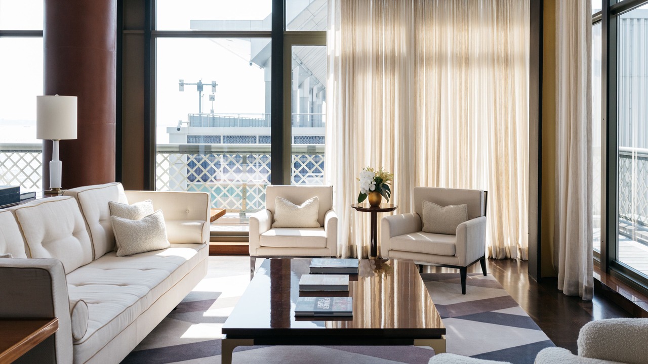 Photo of Others in Financial District