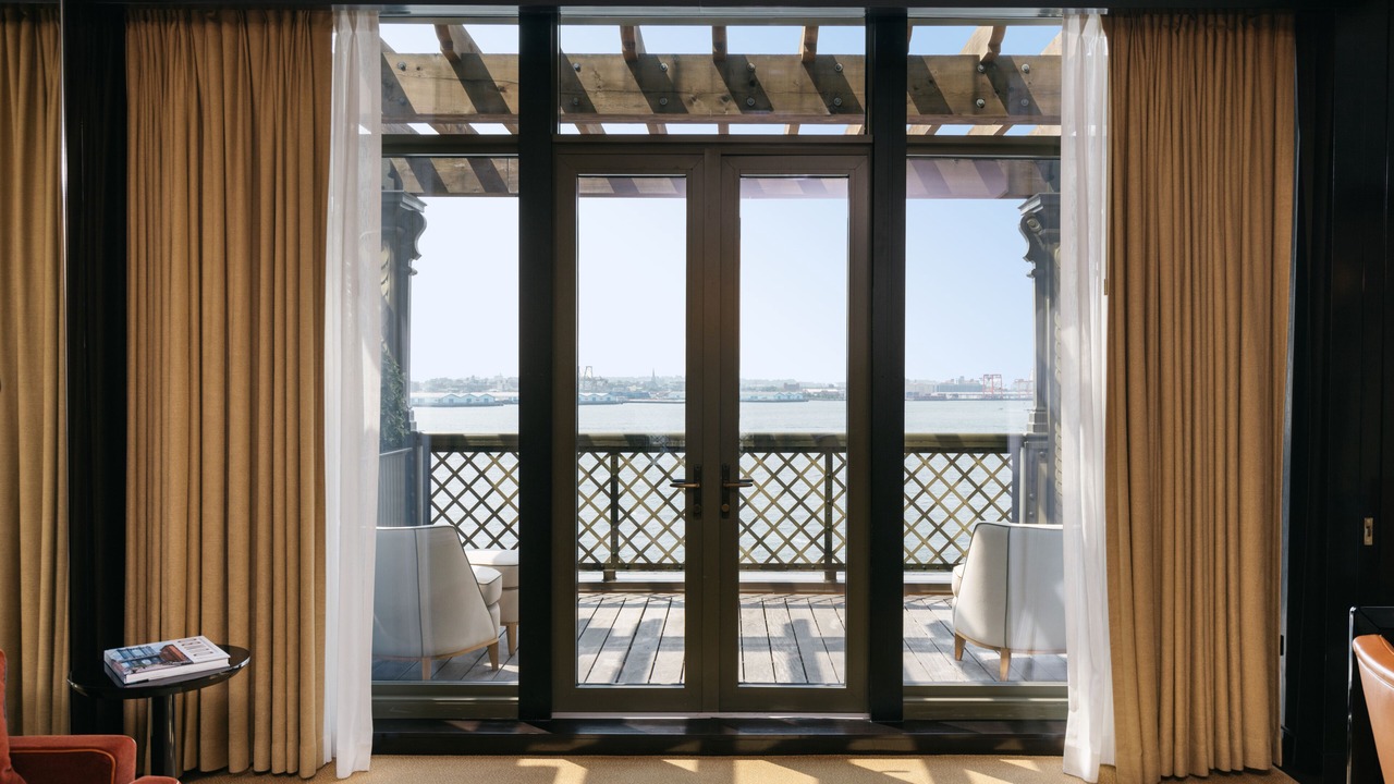 Photo of Bedroom in Financial District