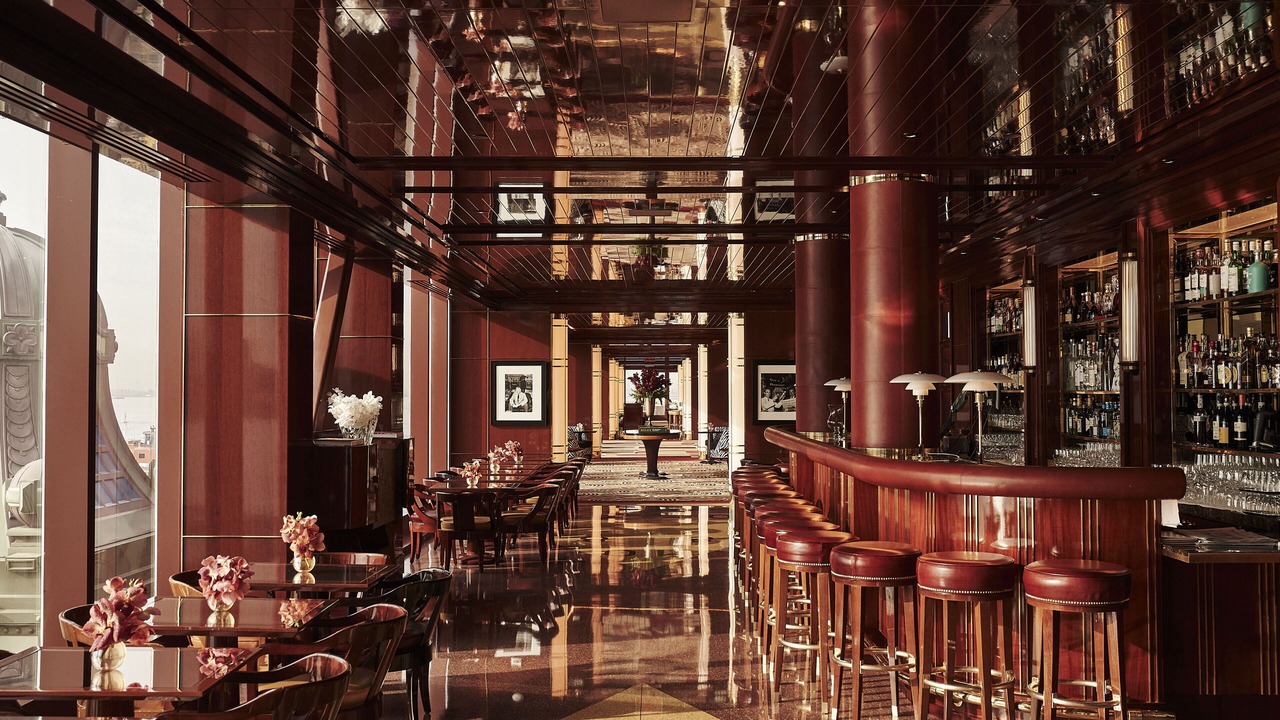 Photo of Others in Financial District