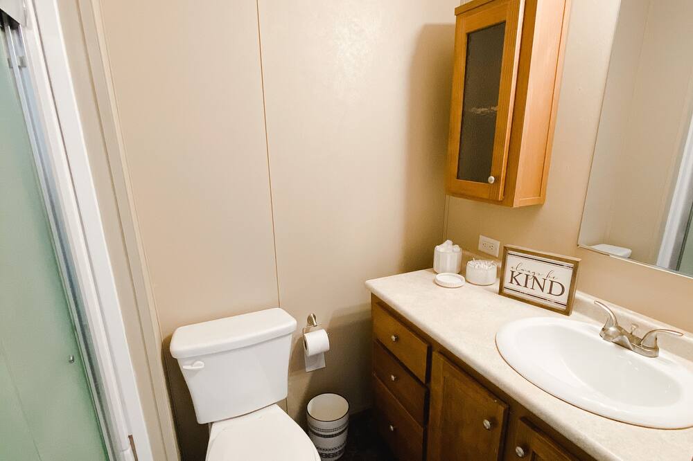 Photo of Bathroom in Levelland