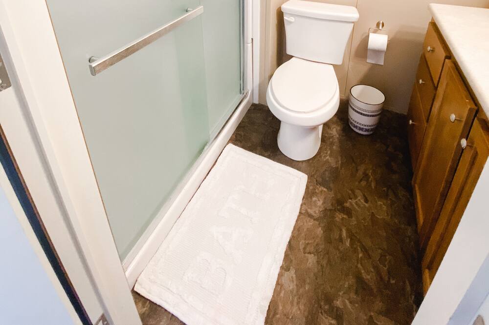 Photo of Bathroom in Levelland