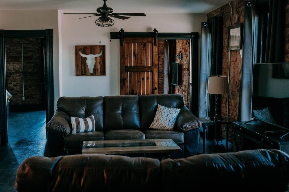 Photo of Livingroom in Fort Scott