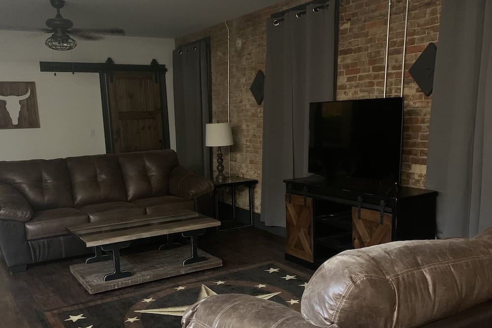 Photo of Livingroom in Fort Scott