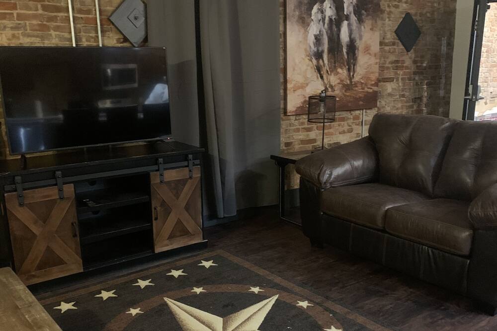 Photo of Livingroom in Fort Scott