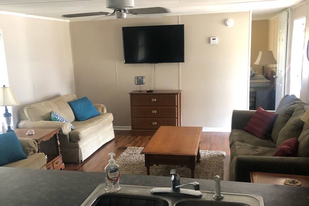 Photo of Kitchen in Hudson Beach Estates