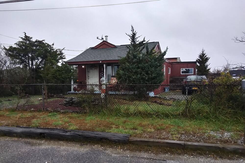 Photo of Outdoor in Mastic Beach