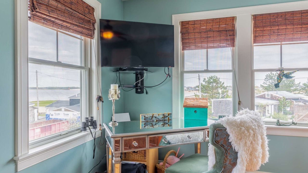 Photo of Bedroom in Newburyport