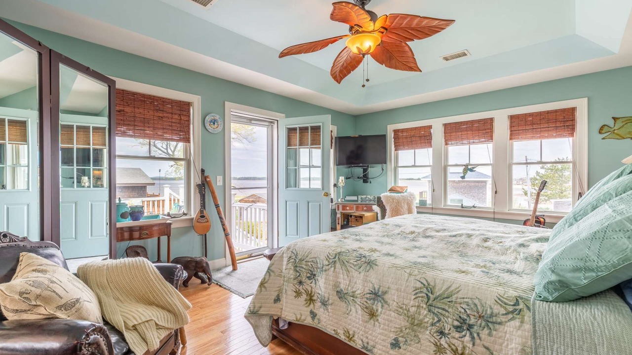 Photo of Bedroom in Newburyport