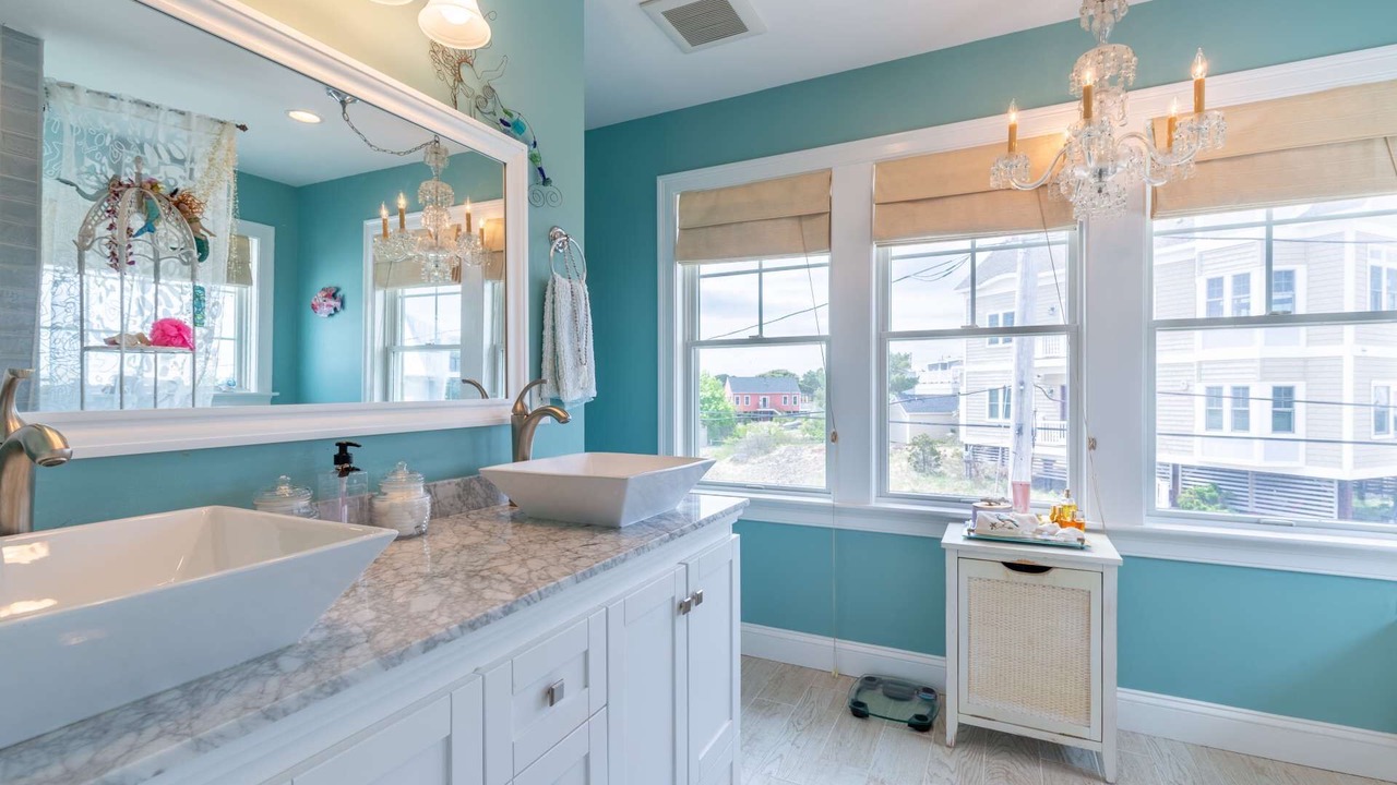 Photo of Bedroom in Newburyport