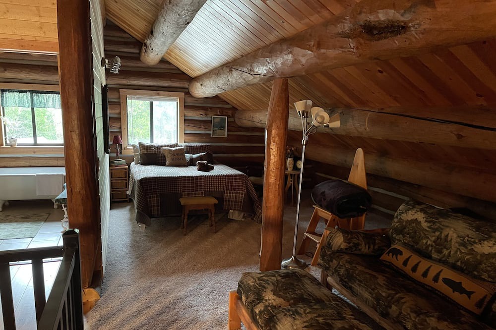 Photo of Bedroom in Grants Pass