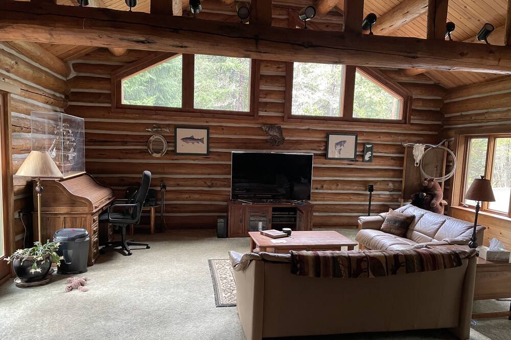 Photo of Livingroom in Grants Pass