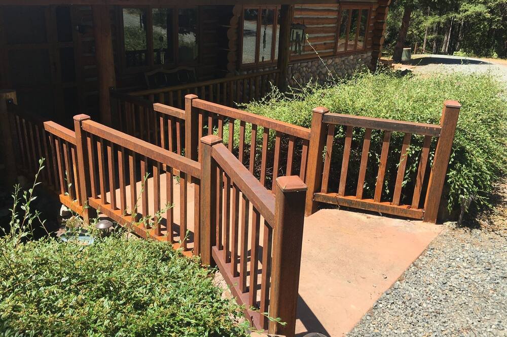 Photo of Outdoor in Grants Pass