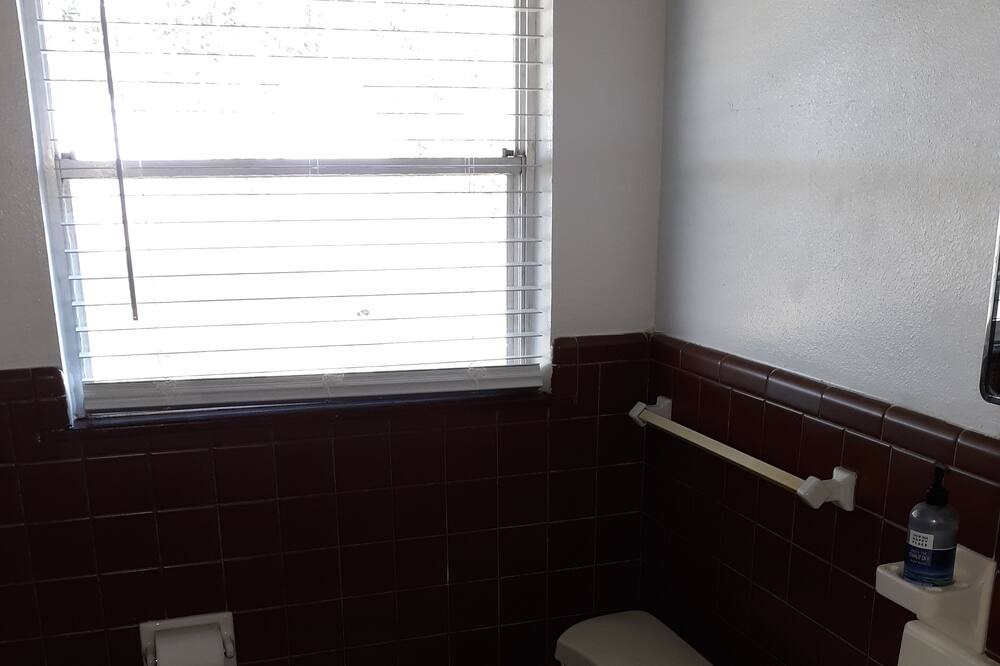 Photo of Bathroom in Point Comfort