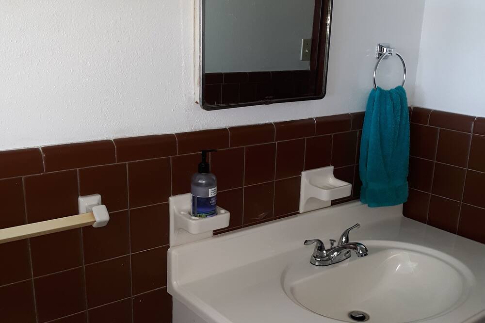 Photo of Bathroom in Point Comfort