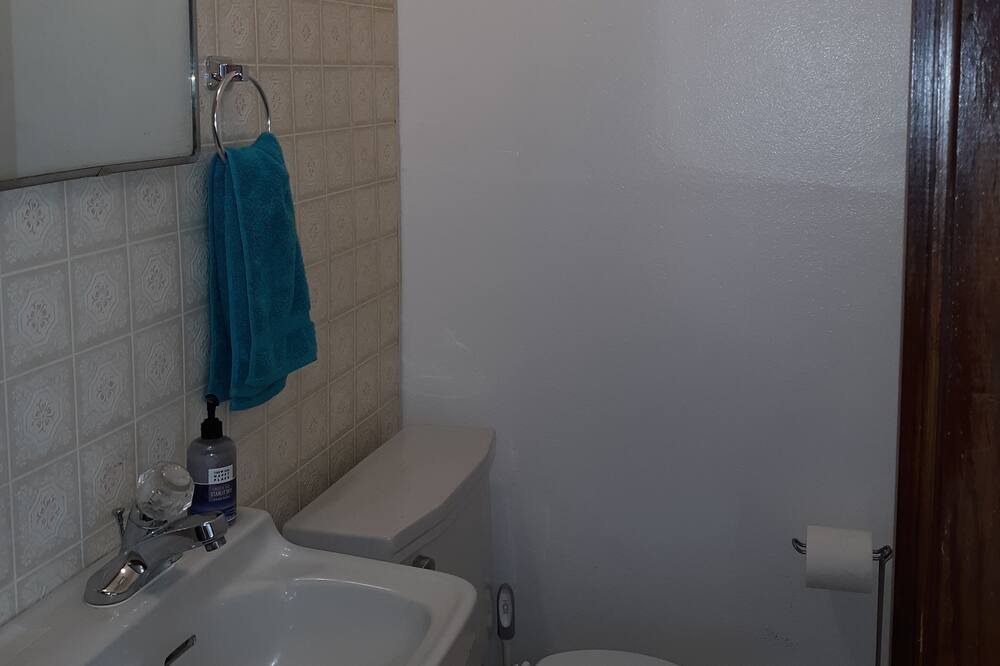 Photo of Bathroom in Point Comfort