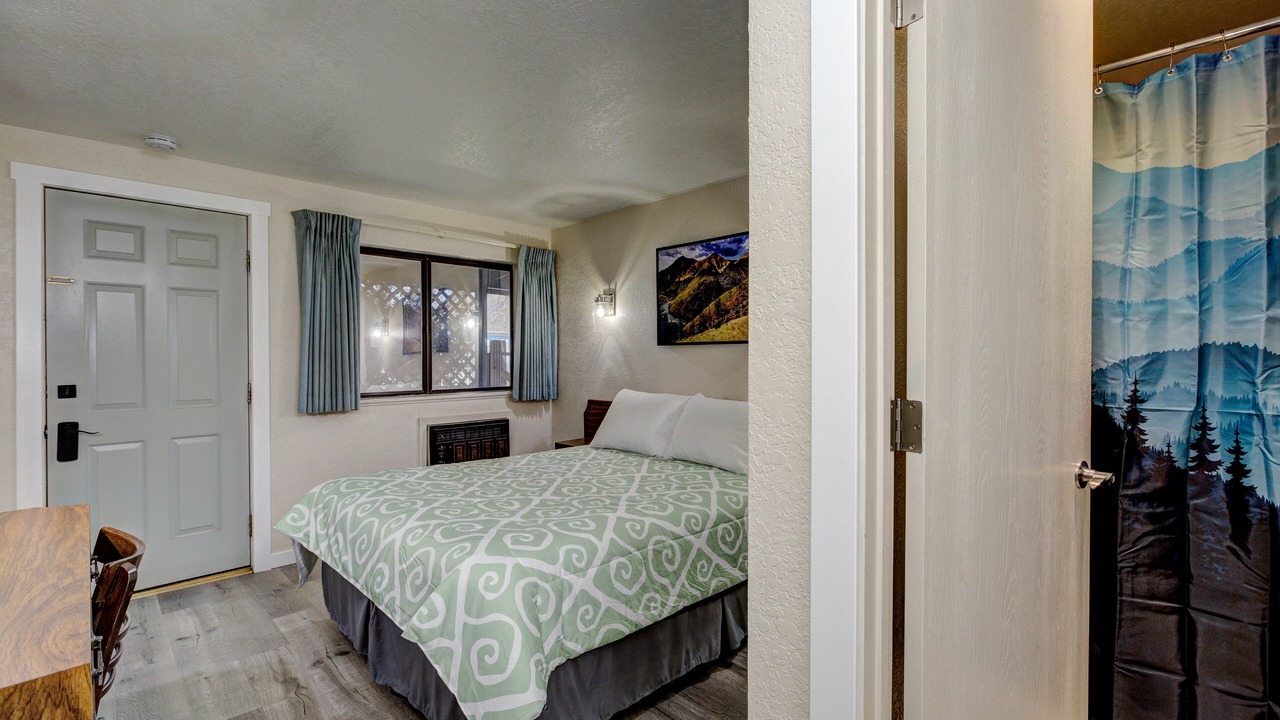 Photo of Bedroom in Weiser