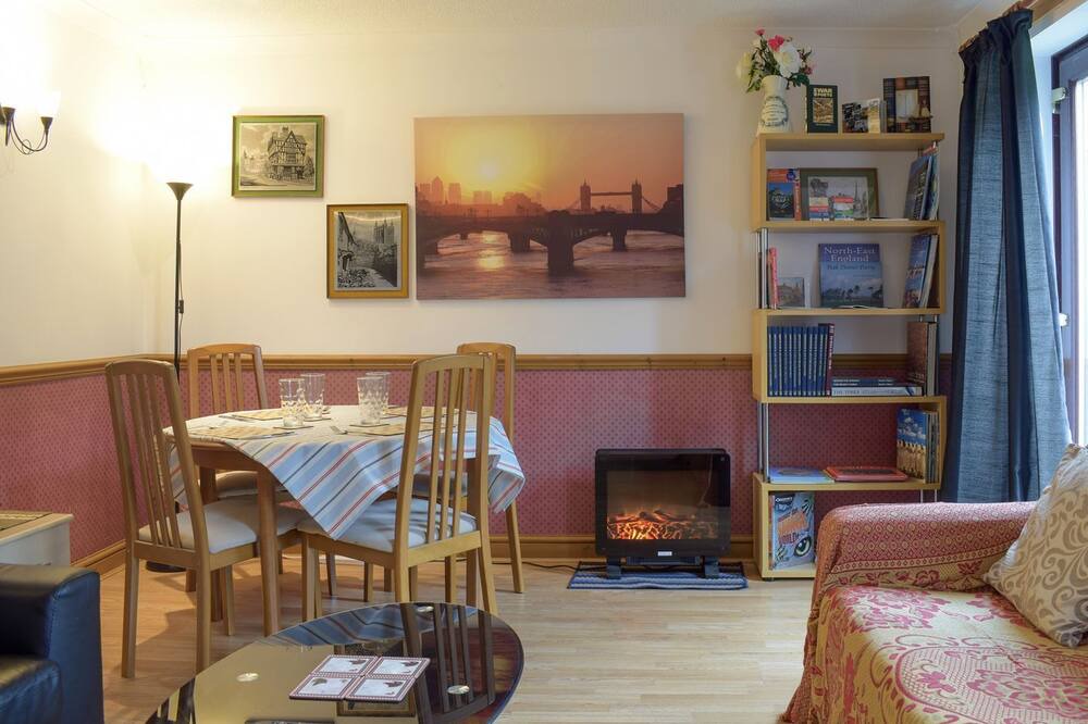 Photo of Livingroom in Hereford