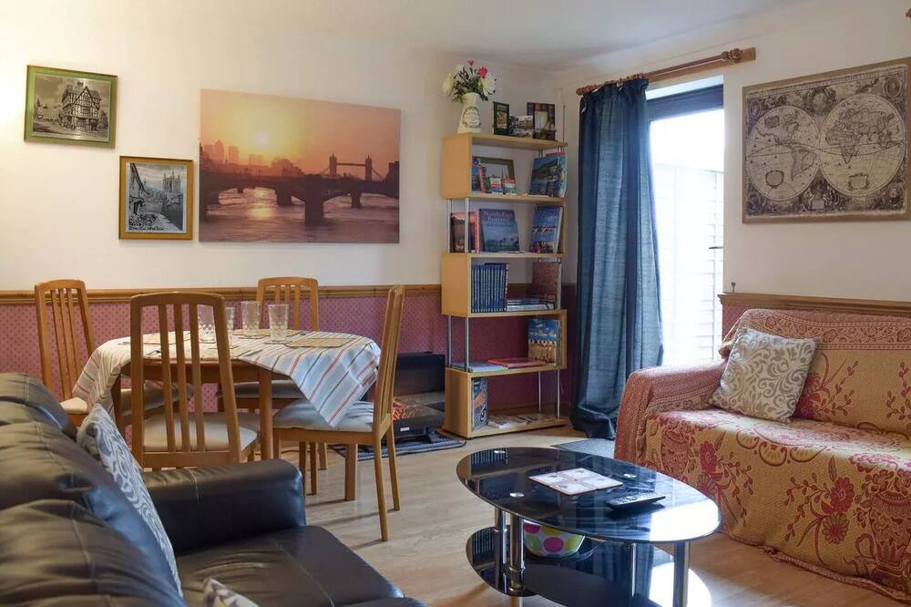 Photo of Livingroom in Hereford