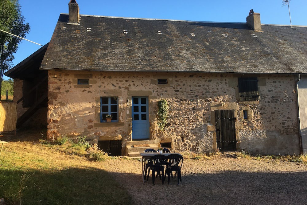 Photo of Outdoor in Cussy-en-Morvan