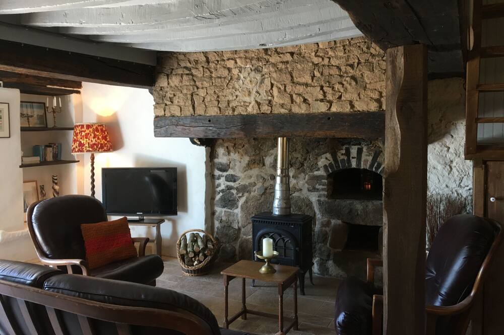 Photo of Livingroom in Cussy-en-Morvan