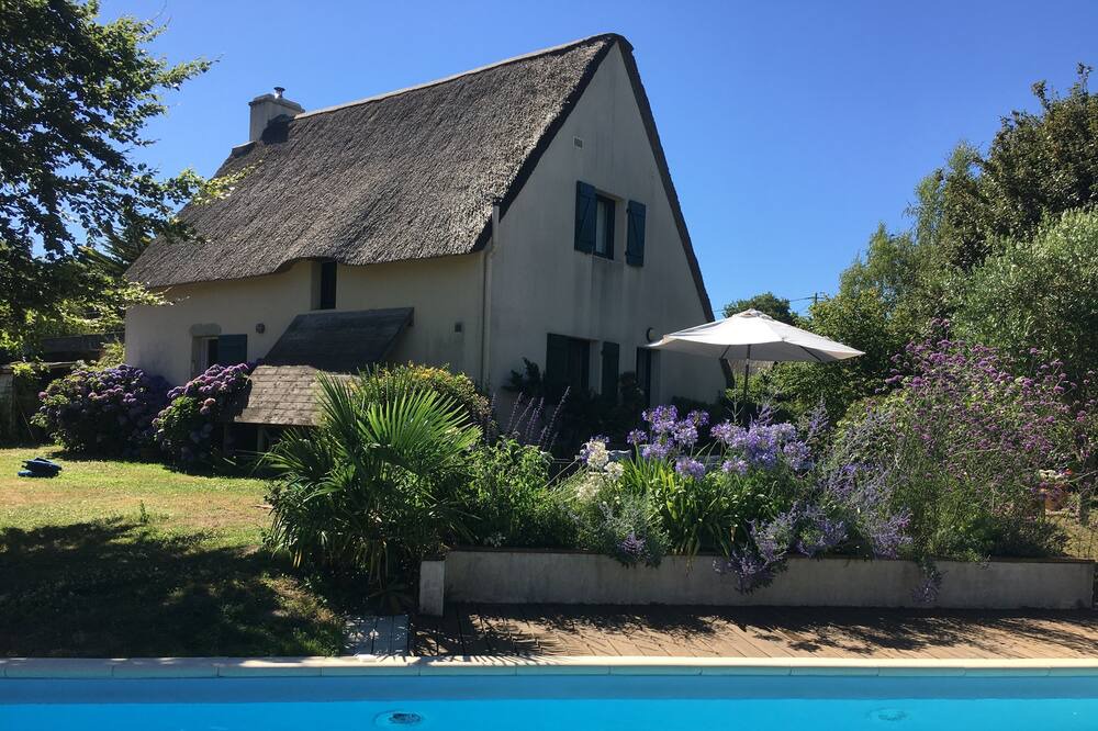 Photo of Outdoor in Saint-Lyphard