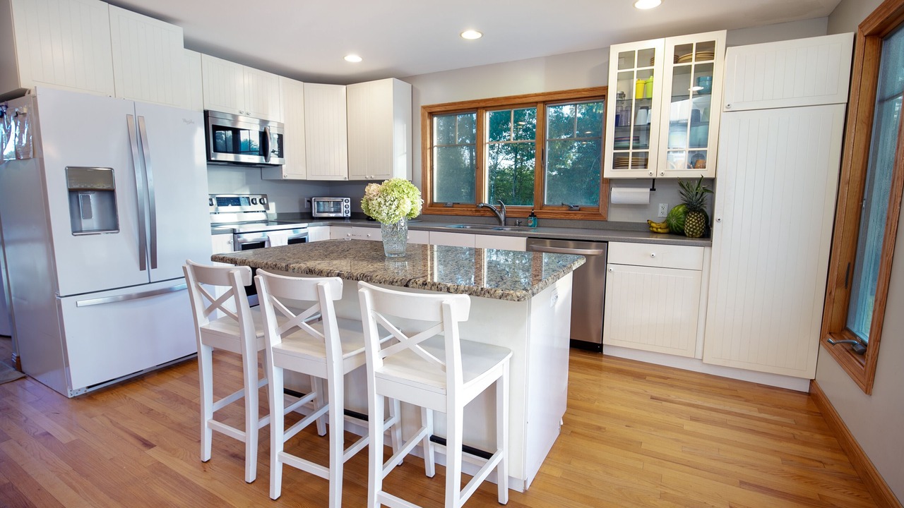 Photo of Kitchen in Lake