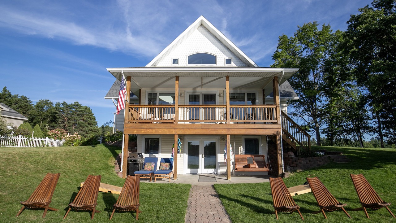Photo of Outdoor in Lake