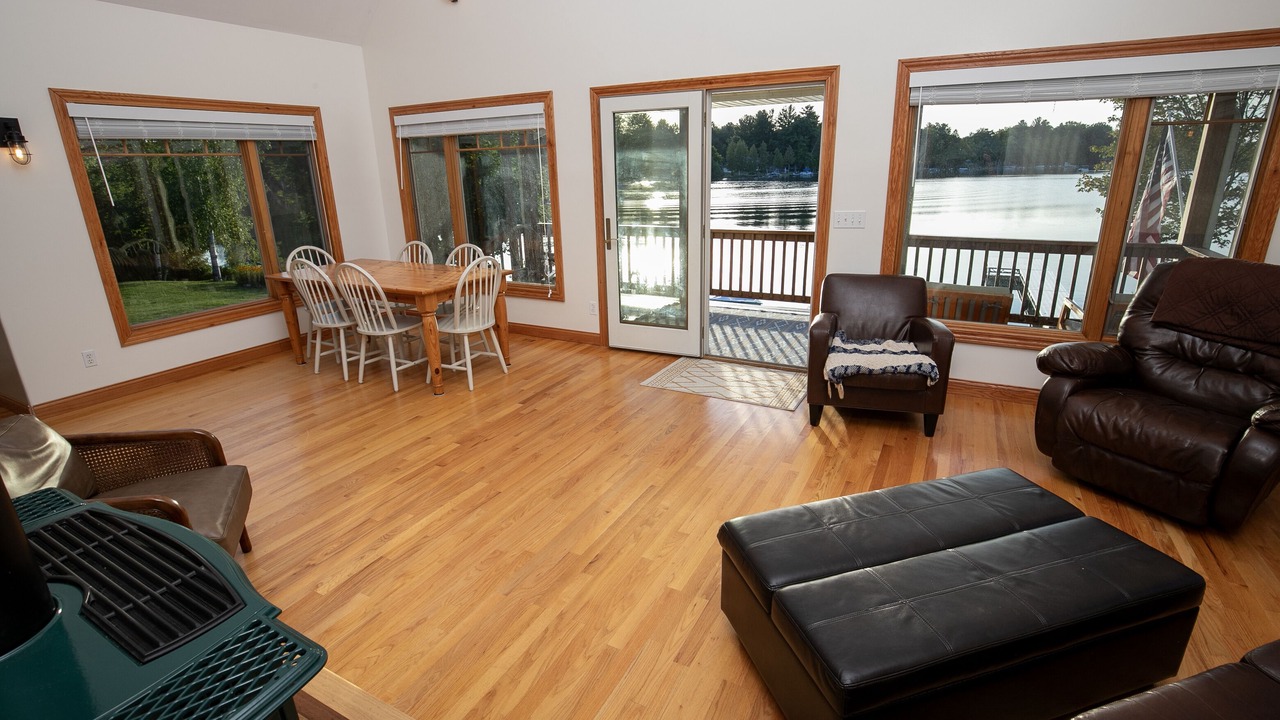 Photo of Livingroom in Lake