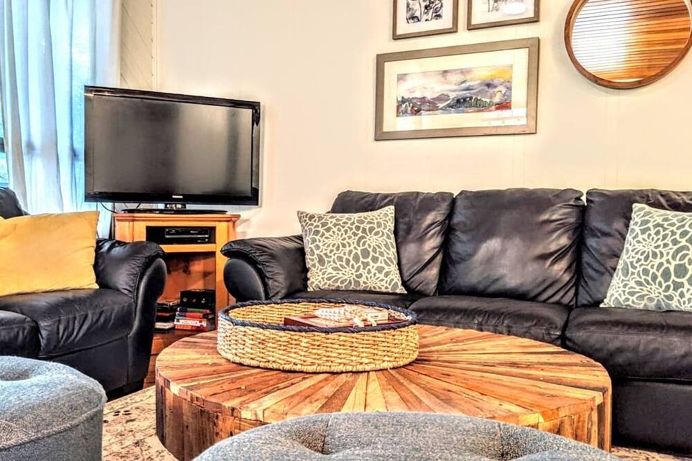 Photo of Bedroom in Broadbent