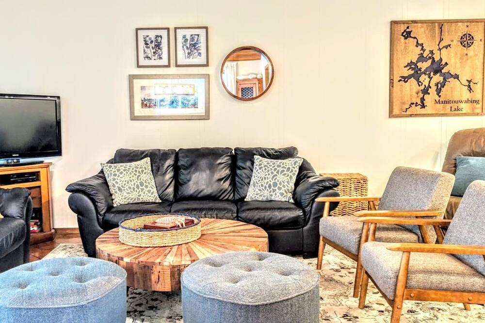 Photo of Bedroom in Broadbent