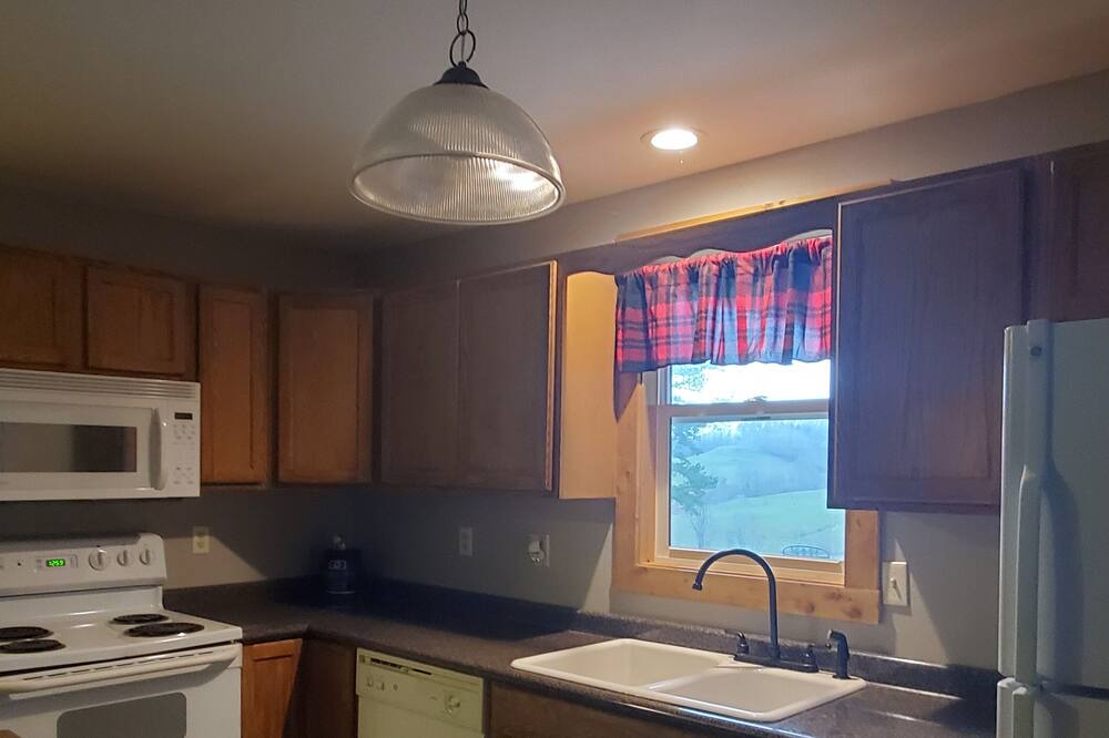 Photo of Kitchen in McArthur