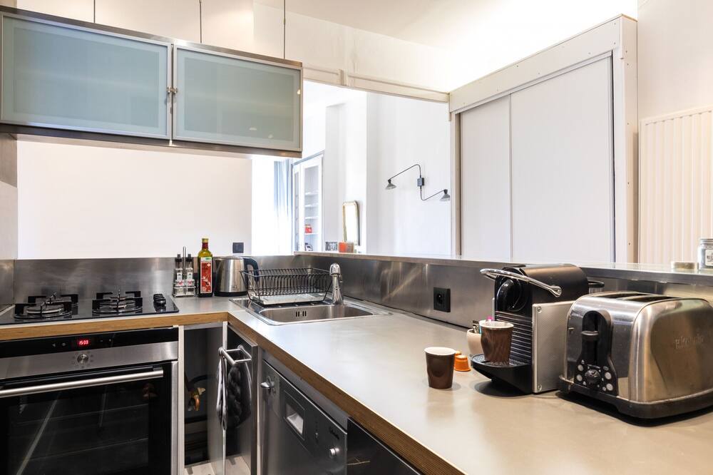 Photo of Others in Jules Ferry - Recamier