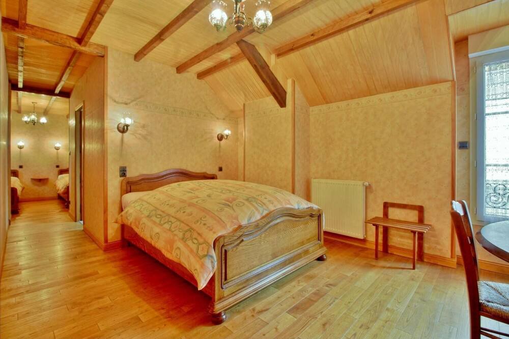 Photo of Bedroom in Aspin-en-Lavedan