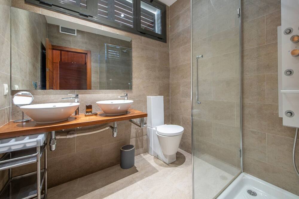 Photo of Bathroom in Tarragona