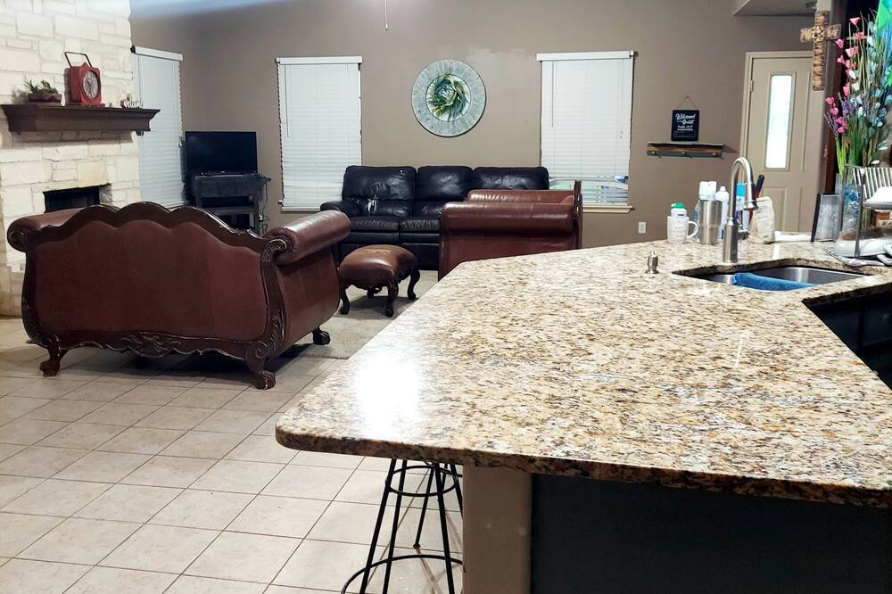 Photo of Kitchen in Dinero