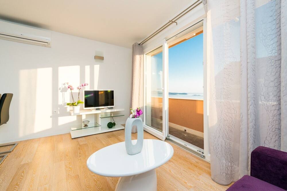 Photo of Livingroom in Brasina