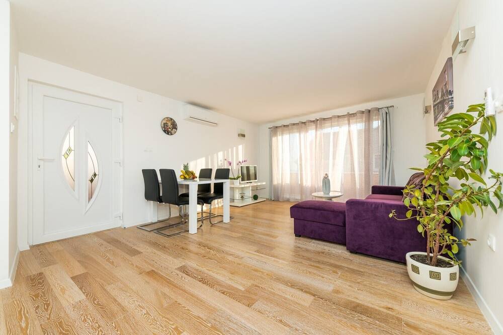 Photo of Livingroom in Brasina