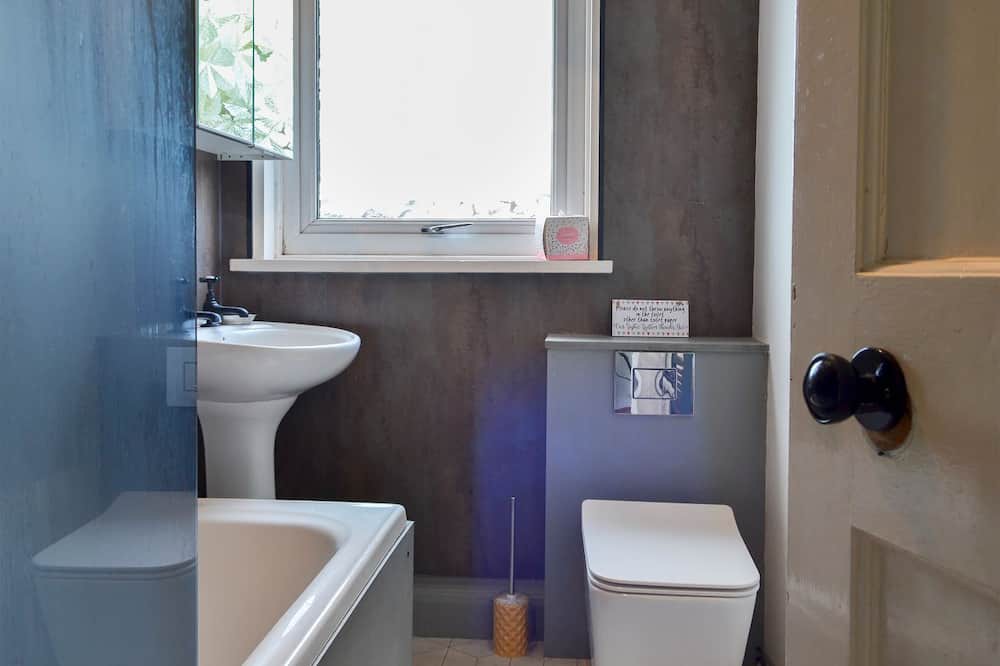 Photo of Bathroom in Forres