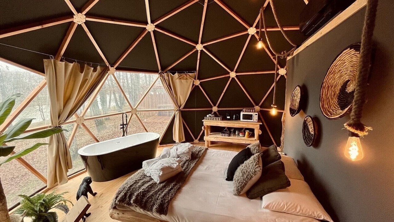 Photo of Others in Seissan