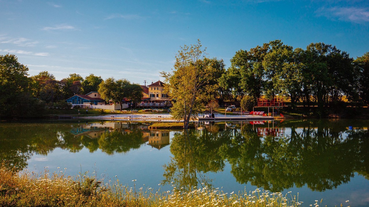 Photo of Outdoor in Seissan