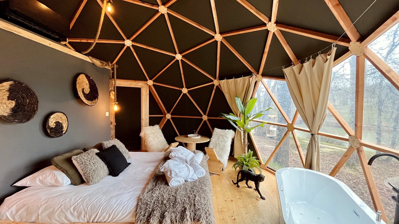 Photo of Others in Seissan