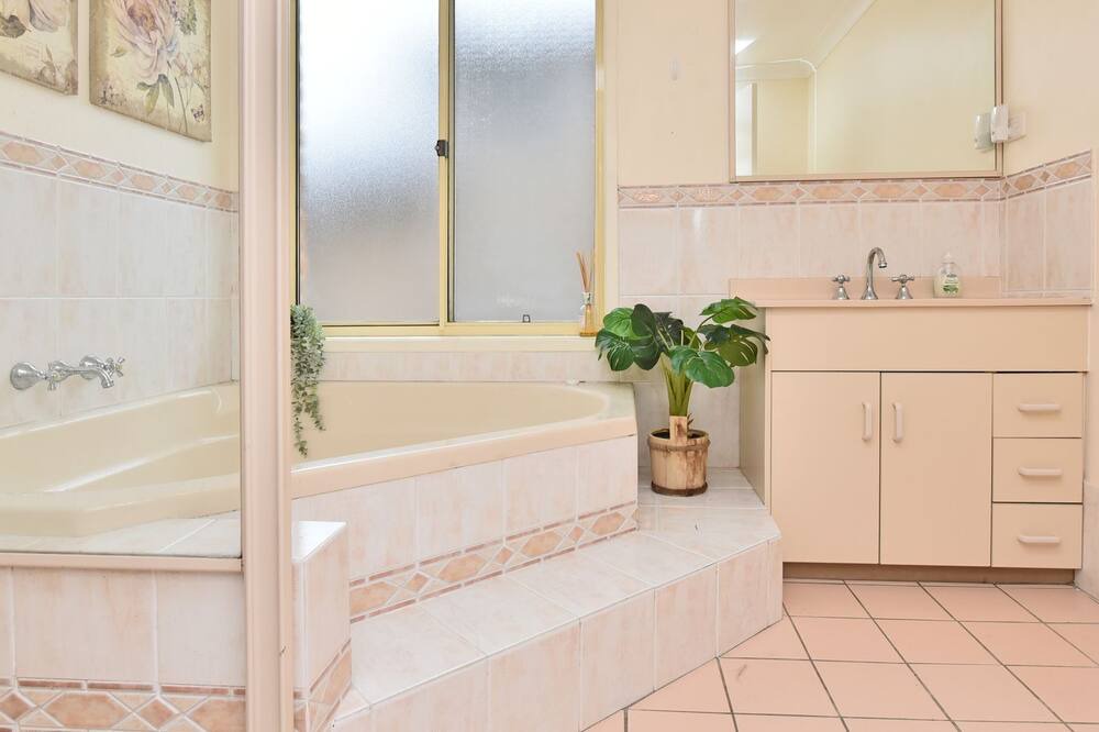 Photo of Bathroom in Rathmines