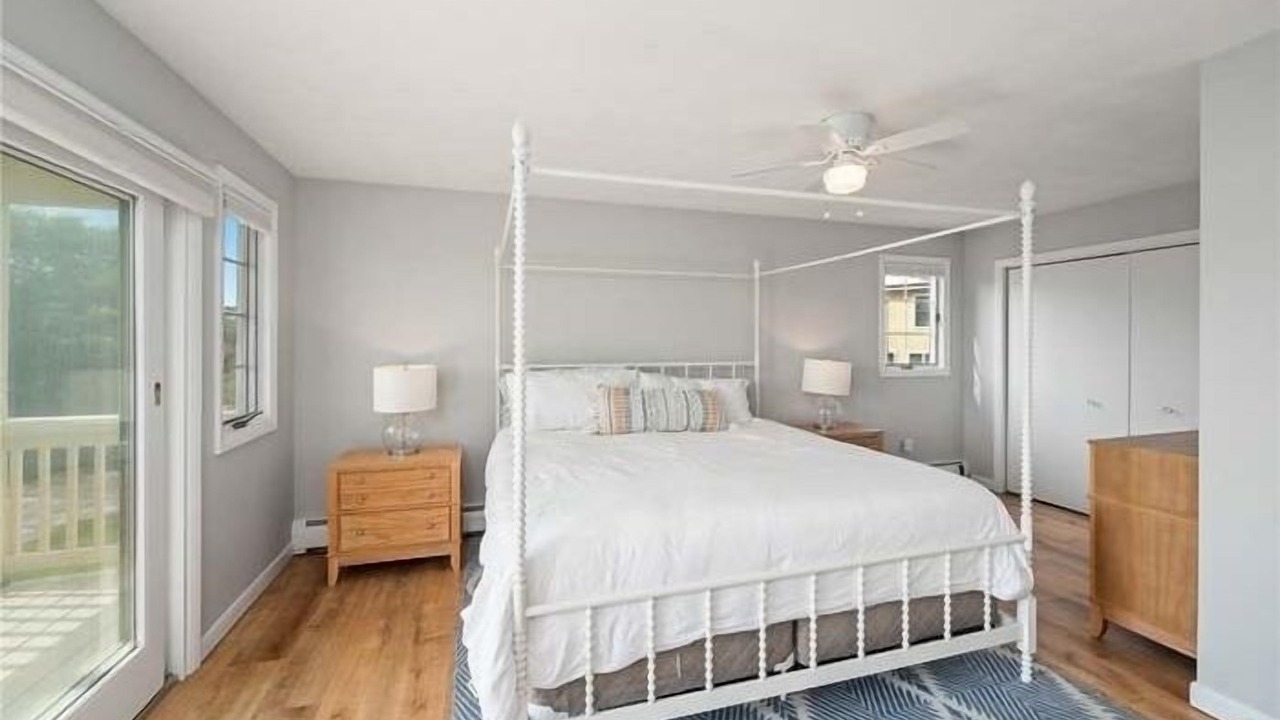 Photo of Others in Bonnet Shores