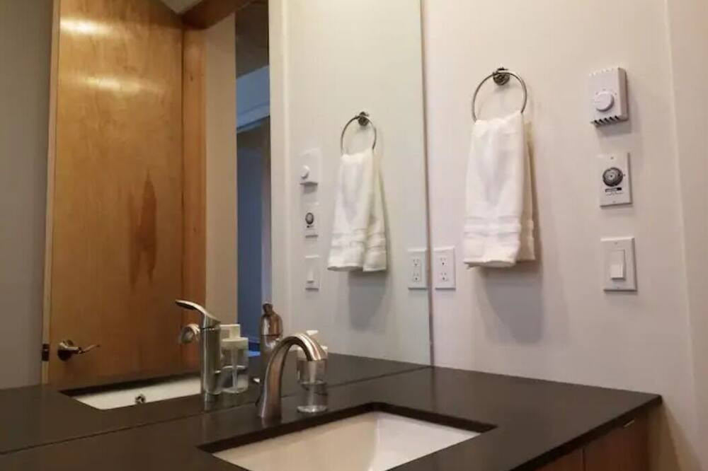 Photo of Bathroom in Quincy